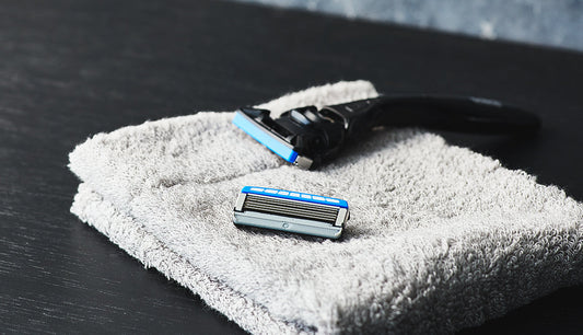 腕毛が濃くなる原因は？男性が処理を検討する理由を解説